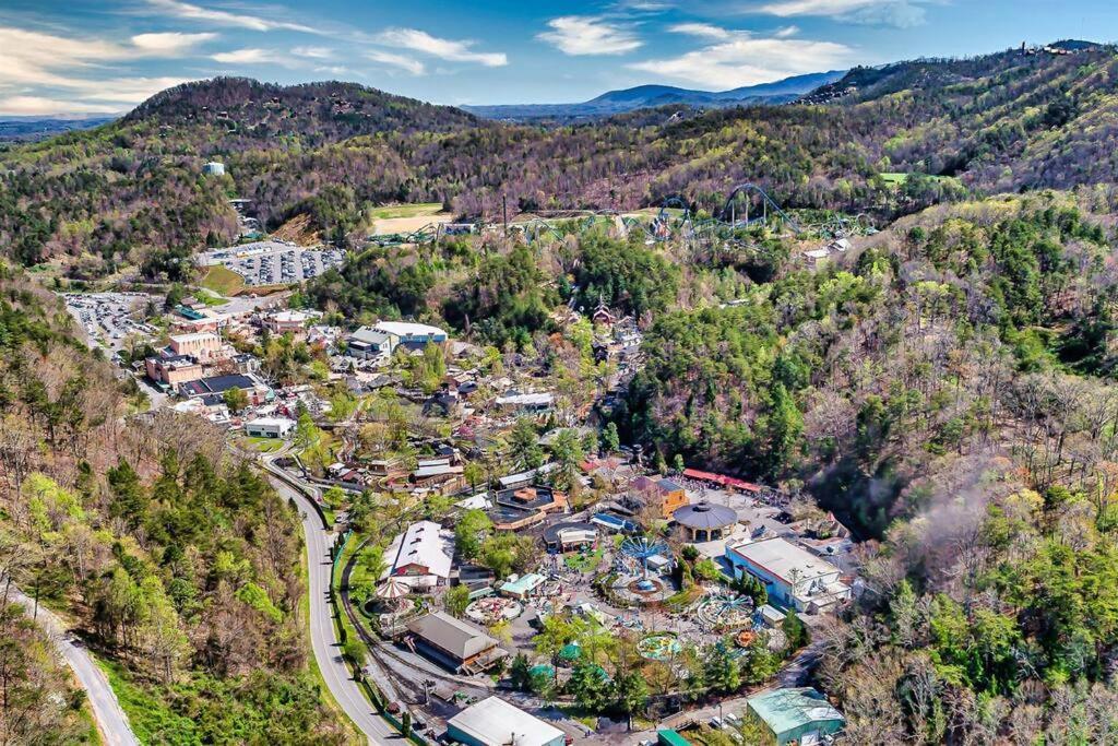 Groot'S Place - 5 Min To Main Parkway!! Pigeon Forge Eksteriør billede